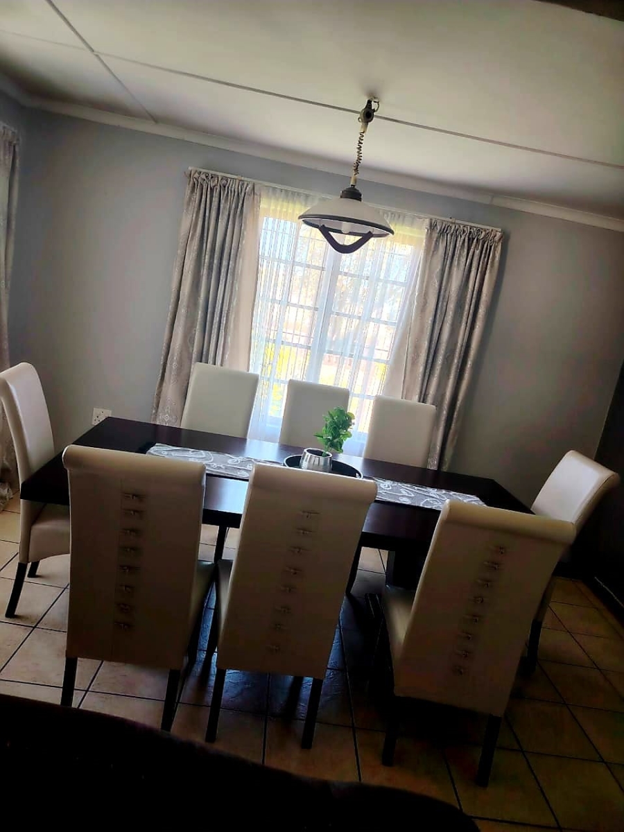 4 Bedroom Property for Sale in Amalinda Eastern Cape